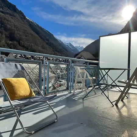 Апартаменты Centre Ville, T2 Avec Terrasse Et Parking Couvert.